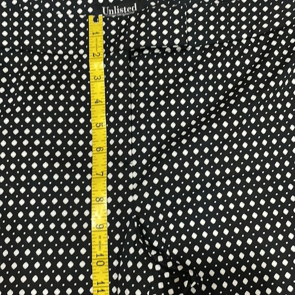 NWOT Unlisted Kenneth Cole Black and White Stretch Capri 10 - Picture 12 of 14